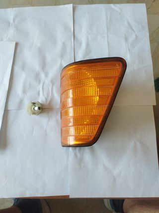 Intermitente Mercedes Benz 207D 310D