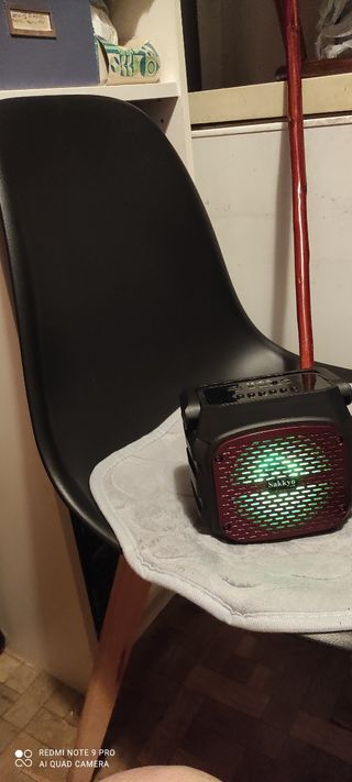 Altavoz Sakkya portátil con Bluetooth