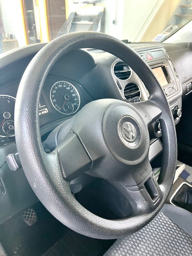 Volkswagen Tiguan 2011