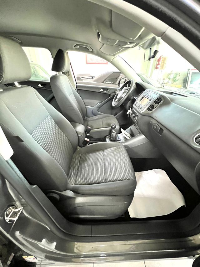 Volkswagen Tiguan 2011