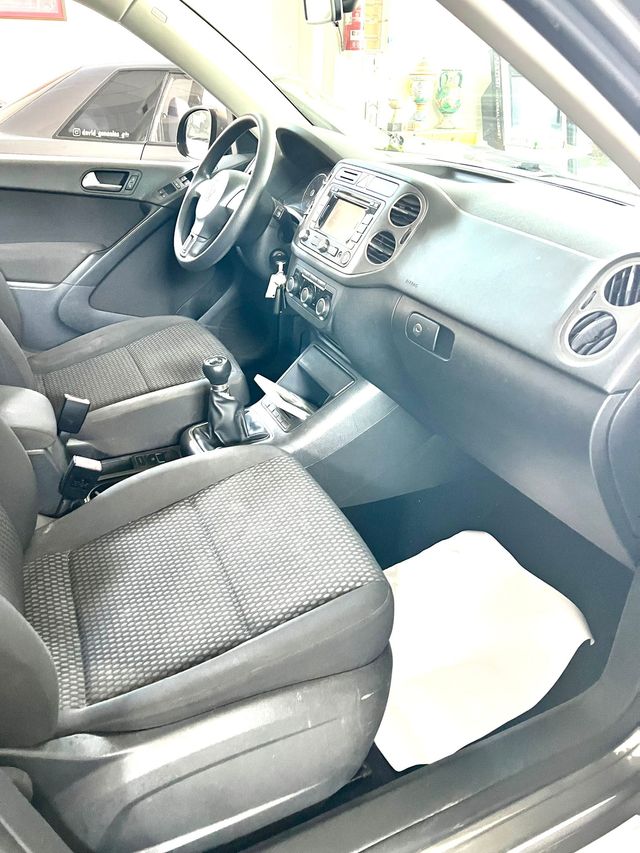 Volkswagen Tiguan 2011