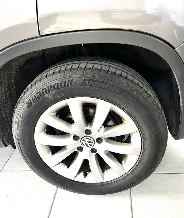 Volkswagen Tiguan 2011