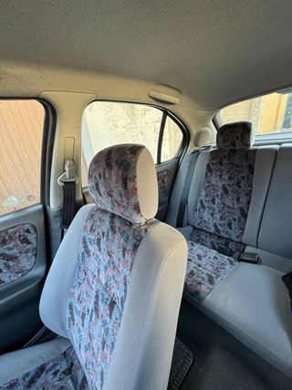 Nissan Primera 1999