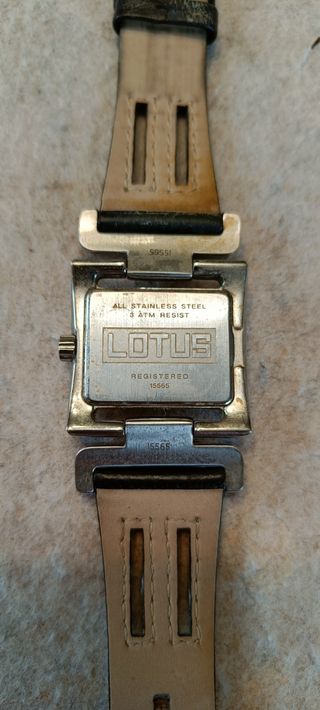 Reloj Lotus mujer - correa negra