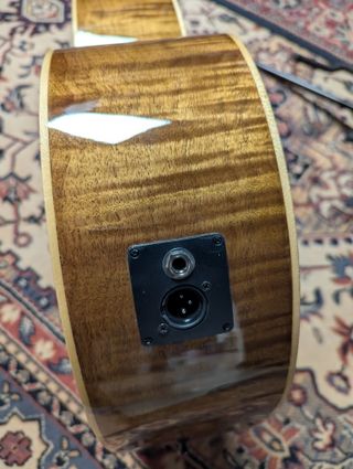 Bajo acústico Ortega KTSM-5 Signature