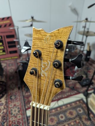 Bajo acústico Ortega KTSM-5 Signature