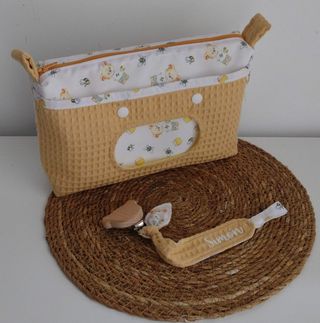 Set bebé: neceser + chupete
