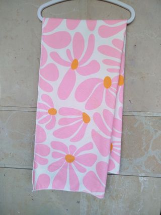 Toalla playa flores rosa-blanca