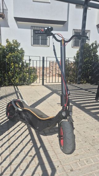 Patinete eléctrico Cecotec Bongo Z red