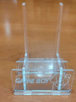Soporte metacrilato Game Boy