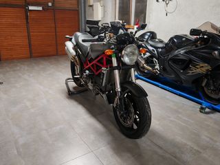 Ducati Monster S4R Testastretta