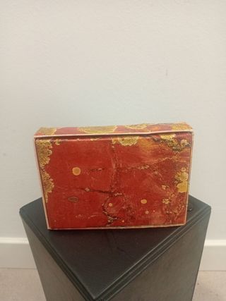 Monedero/ billetera de cuero "Salvadores".