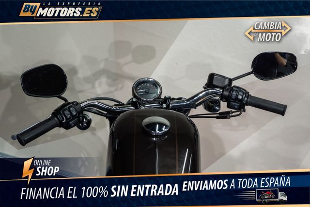 HARLEY DAVIDSON Sportster 1200 Roadster