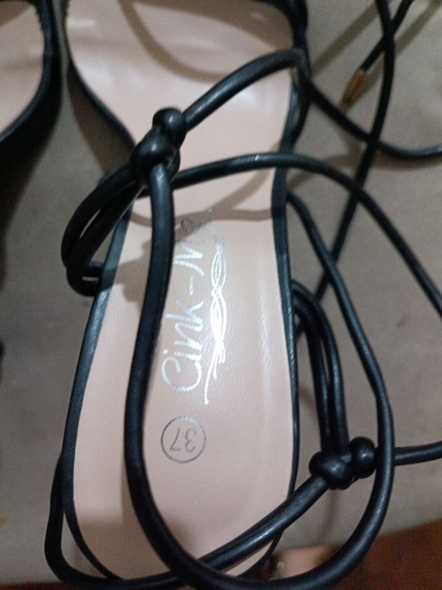 Sandali neri con lacci - 37