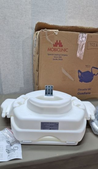 Mobiclinic, Elevador WC para adultos