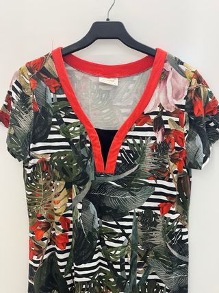 Vestido estampado tropical