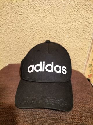 Gorra Adidas negra