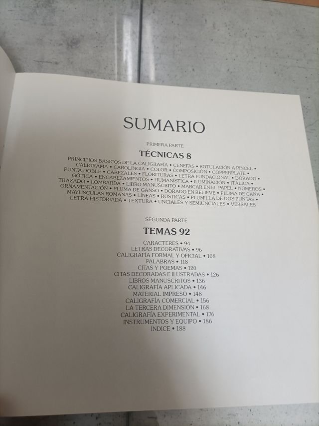 Enciclopedia Técnicas de Caligrafía