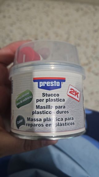 Stucco Presto 2k per plastica