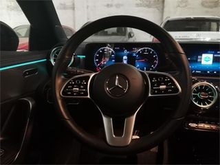 MERCEDES-BENZ Clase CLA 200 Shooting Brake