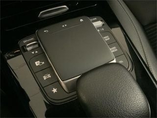 MERCEDES-BENZ Clase CLA 200 Shooting Brake