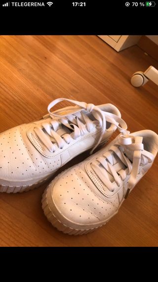 Zapatillas Puma blancas talla 38