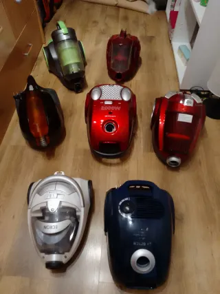 Aspiradora Orbegozo Roja