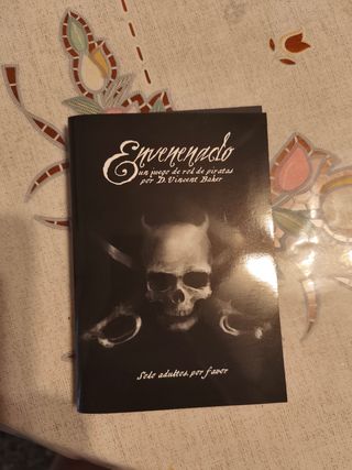 Juegos de mesa: Fantasmas Asesinos + Envenenado