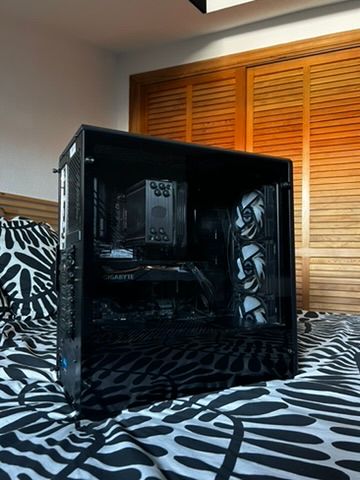 PC Gamer - Torre negra afbeelding 2