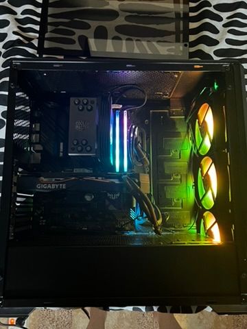 PC Gamer - Torre negra afbeelding 4