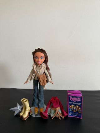 Muñeca Bratz Yasmin Completa Hippie chic 2003