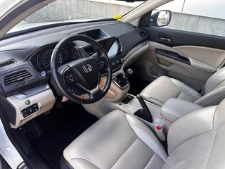Honda CR-V Luxury Innova 2014