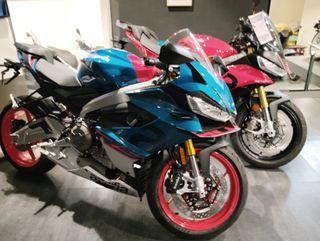 APRILIA RS 660 (35 KW) Azul (155 € AL MES)
