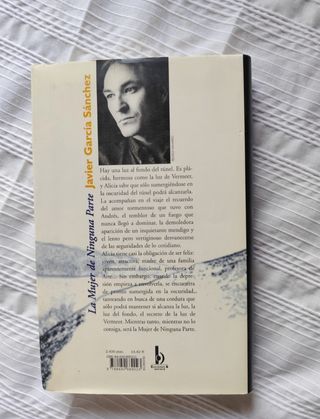 LA MUJER DE NINGUNA PARTE