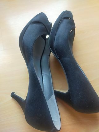 Zapatos Ángel Alarcón negros, talla 41