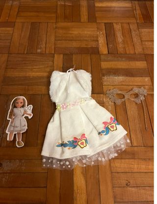 Muñeca Nancy Princesa + 6 Vestidos