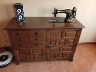 Máquina coser antigua + mueble