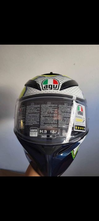 Casco Agv k3 con intercomunicador poco uso!!!!!