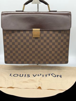 Maletín Louis Vuitton Monogram