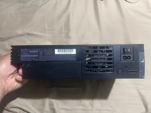 PS2 (PlayStation 2) negra