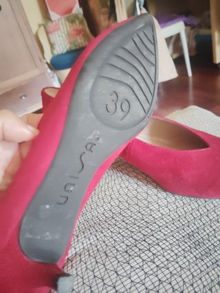 Zapatos Unisa rojos -talla 39