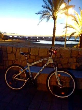 Bicicleta Felt MTB semi nueva