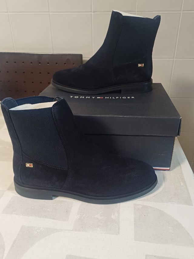 Botines Tommy Hilfiger Chelsea negros