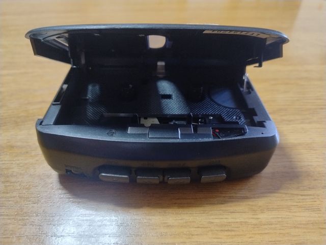 Radio Cassette Aiwa TA123