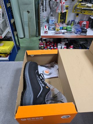 Zapatos seguridad Base negros