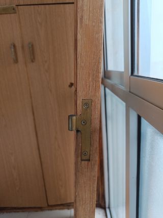 Puerta madera cristalera cocina