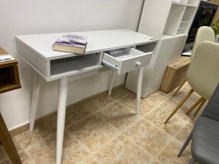 NUEVO-Escritorio vintage blanco y marrón con cajon