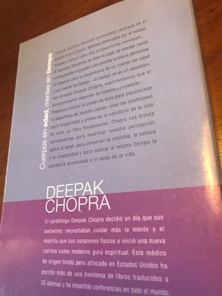 CUERPOS SIN EDAD MENTES SIN TIEMPO
