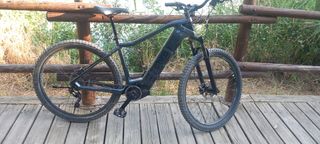 Bicicleta eléctrica carbono muy ligera y potente