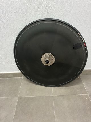 Rueda de carbono Lenticular
